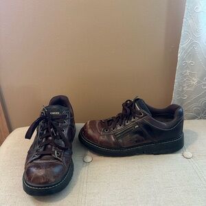 Vintage Skechers brown Oxford shoes